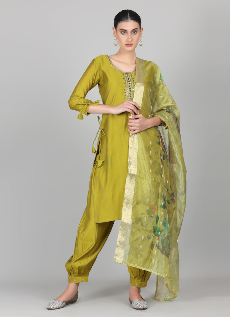 Green Chanderi Duaptta Suit Set
