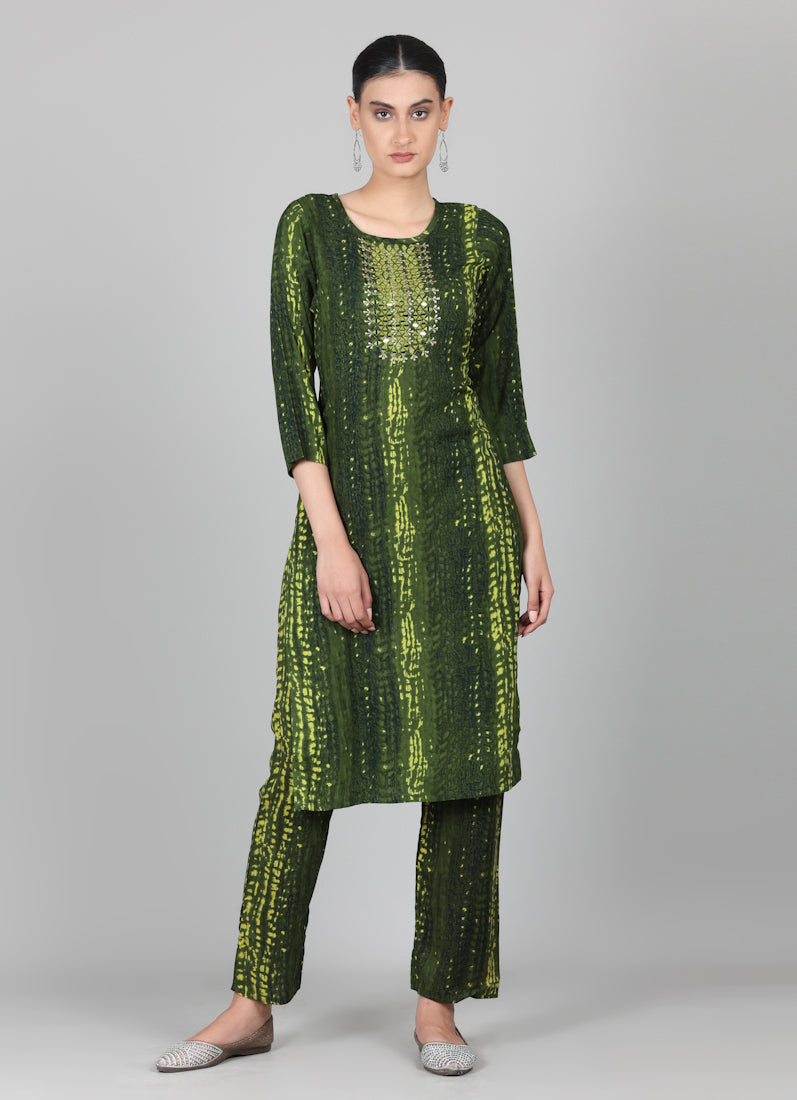 Green Rayon Thread Sippi Embroidered Suit Set