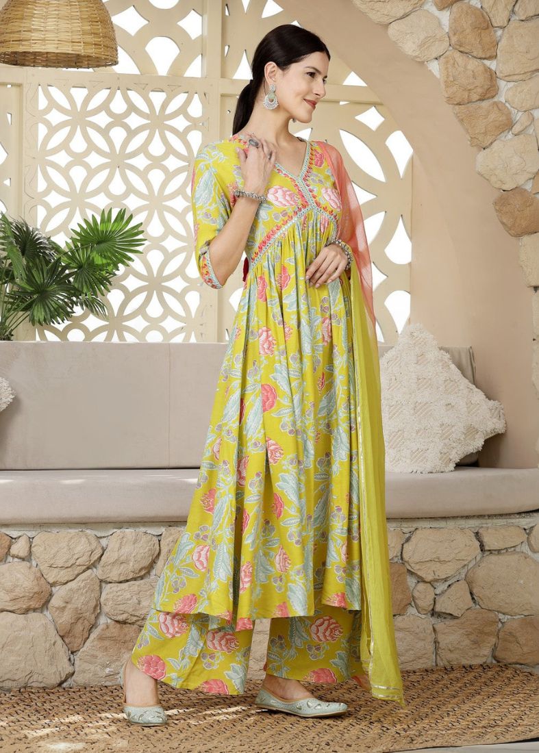 Rayon Bias Cut Suit Set In Yellow