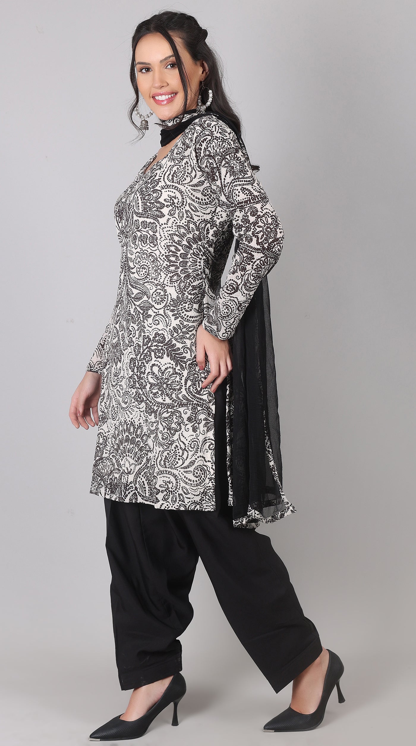 White Georgette Suit with Black Chiffon Dupatta