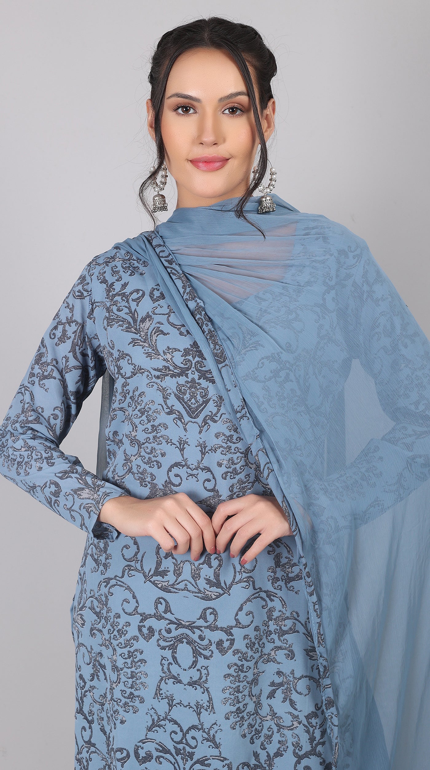Blue Georgette Sweetheart Neck Salwar Suit with Chiffon Dupatta