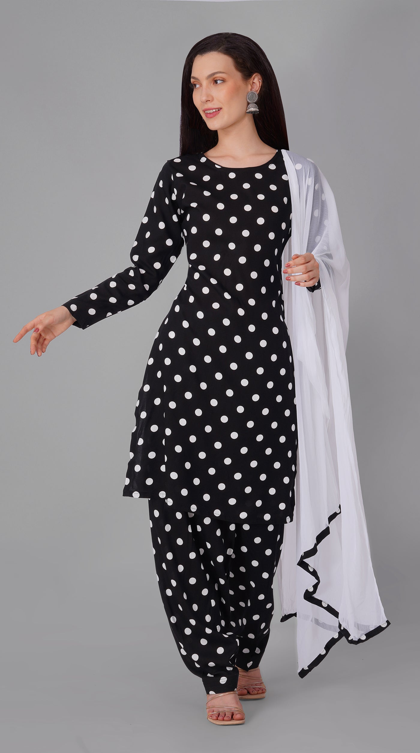Black Rayon Straight Cut Salwar Suit Set With White Chiffon Dupatta