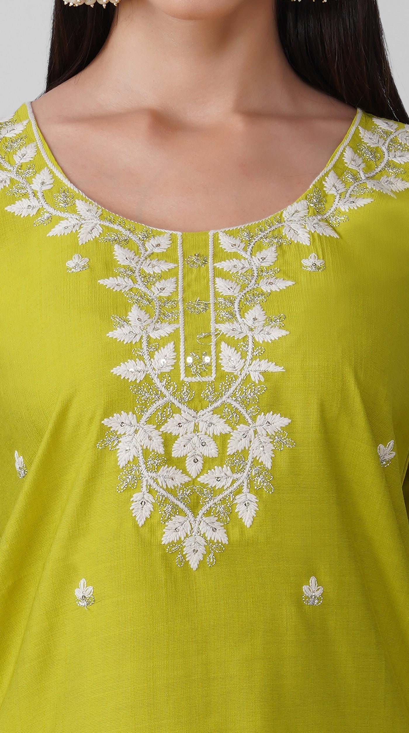 Rama Green Threadwork Cotton Kurta Set with White Trousers & Dupatta