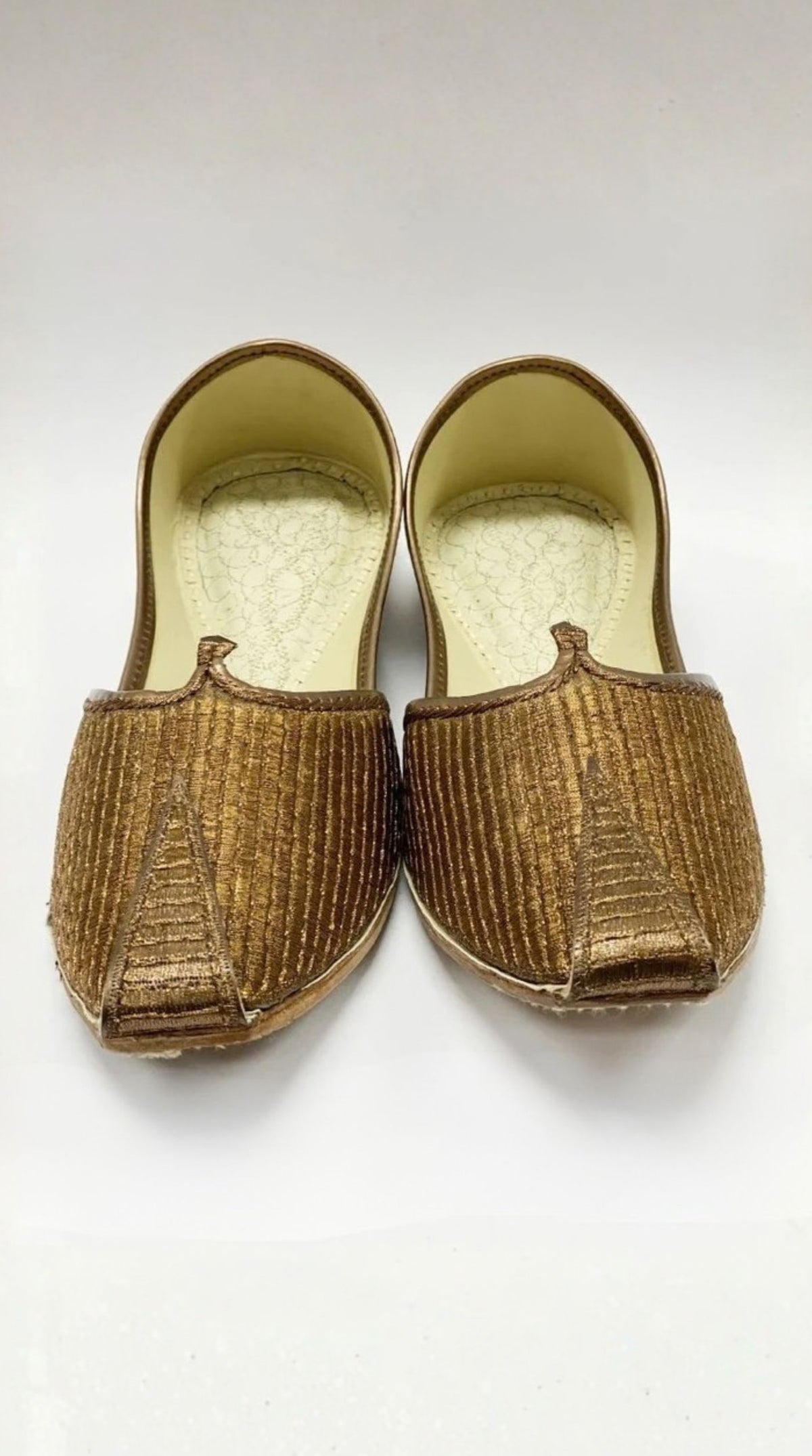 Copper Zari Mens Jutti