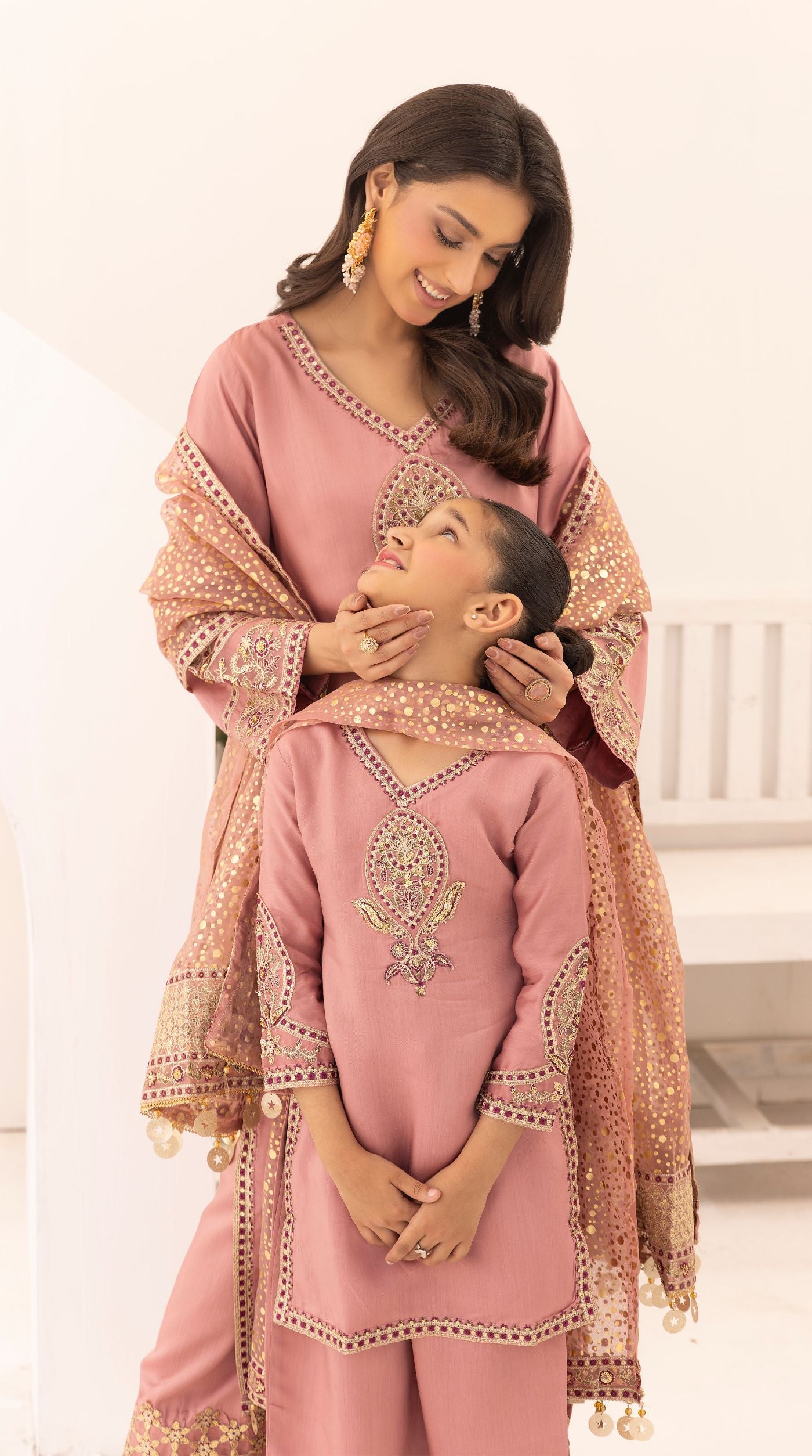Kid's Dusty Pink Viscose Embroidered Kurta Palazzo Set