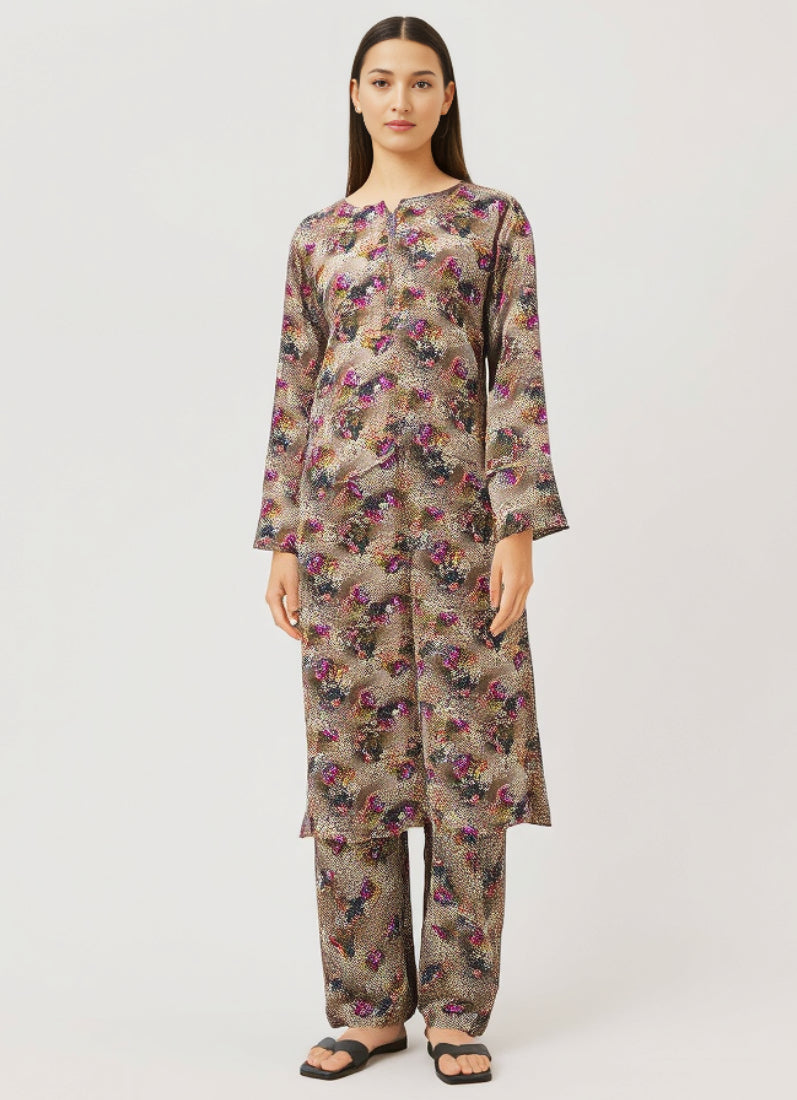 Mendhi Lawn Print Ladies Suit