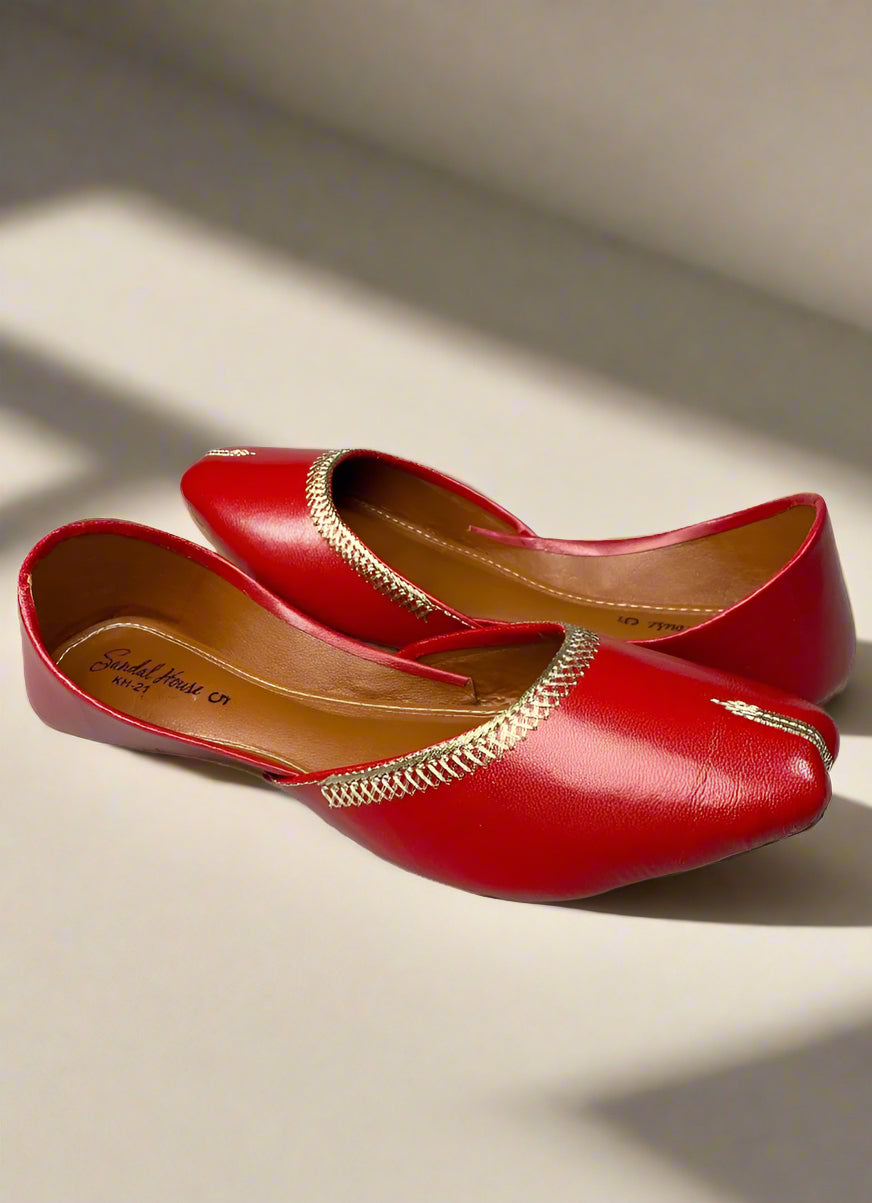 Buy Red Handmade Faux Leather Juttis