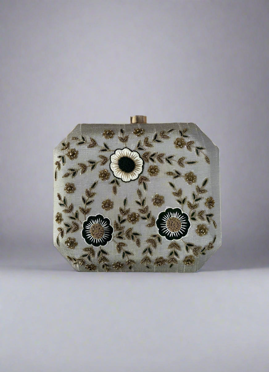 Threaded Octagon Box Clutch Green