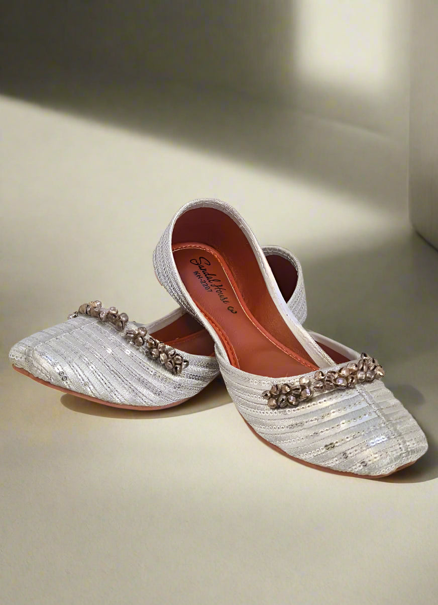 Buy Silver Resham and Sippy Juttis
