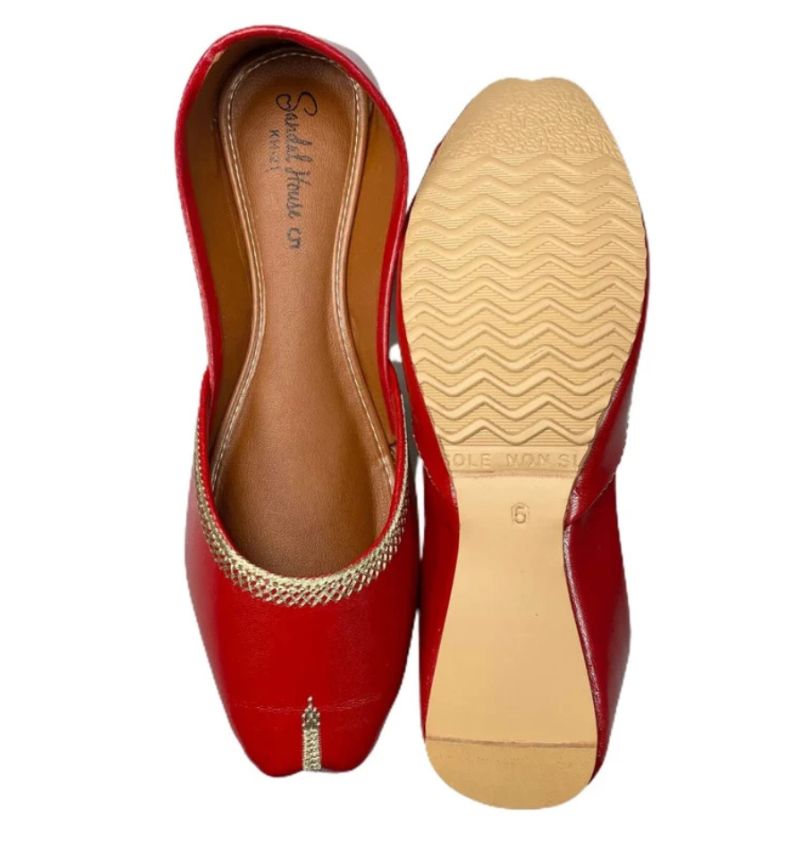 Buy Red Handmade Faux Leather Juttis