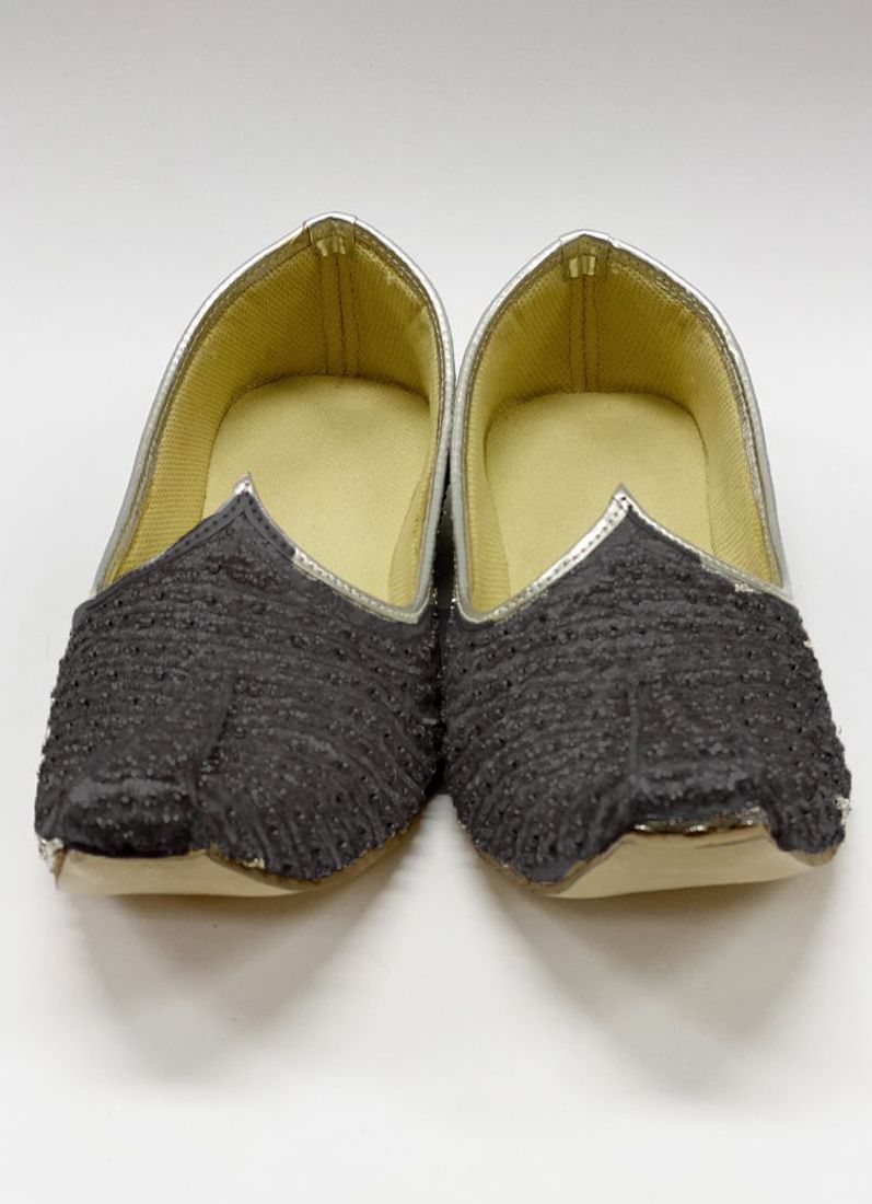 Buy Black Dori Embellished Kusa